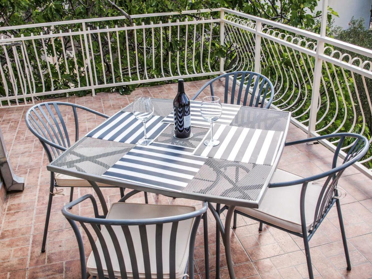 Apartment Pletikosic Kastela Bagian luar foto