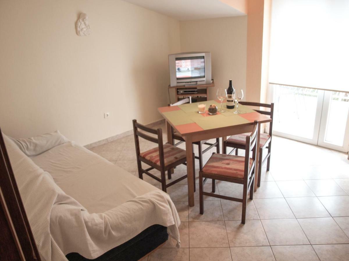Apartment Pletikosic Kastela Bagian luar foto